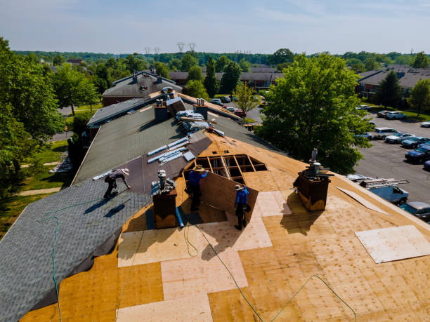 24/7 Emergency Flat Roof Repair experts in Logan, IA